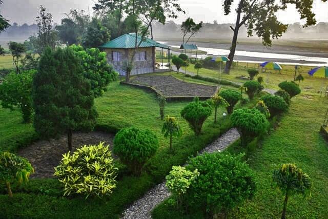 Luxury cottages and Gardens